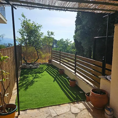 Sylvia's Sweet Lejlighed Kato Korakiana