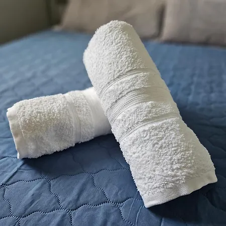 Sylvia's Sweet Lejlighed Kato Korakiana