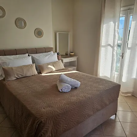 Sylvia's Sweet Apartment *